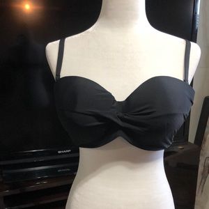 NWOT Bandeau bikini top